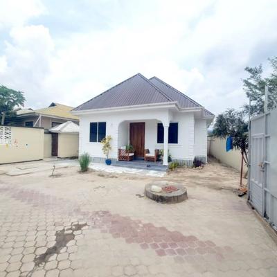 3 Bedrooms Apartment for Rent in Ubungo External, Dar Es Salaam