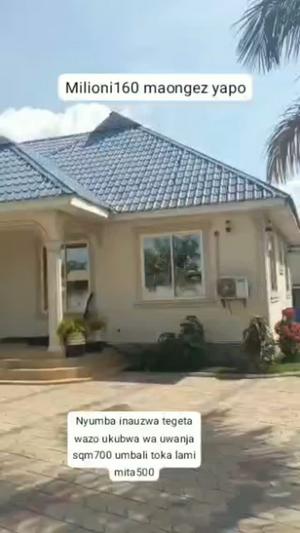 Nyumba inauzwa Tegeta Wazo, Dar Es Salaam (700 sqm) Nyumba inauzwa Tegeta Wazo, Dar Es Salaam (700 sqm)