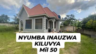 Nyumba ya vyumba viwili inauzwa Kiluvya Kwakomba, Pwani (800 sqm)