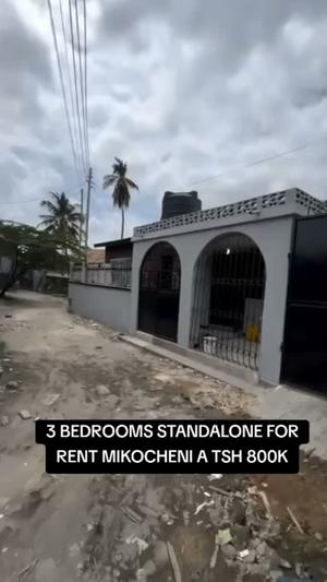 Nyumba ya vyumba vitatu inapangishwa Mikocheni A, Dar Es Salaam Nyumba ya vyumba vitatu inapangishwa Mikocheni A, Dar Es Salaam