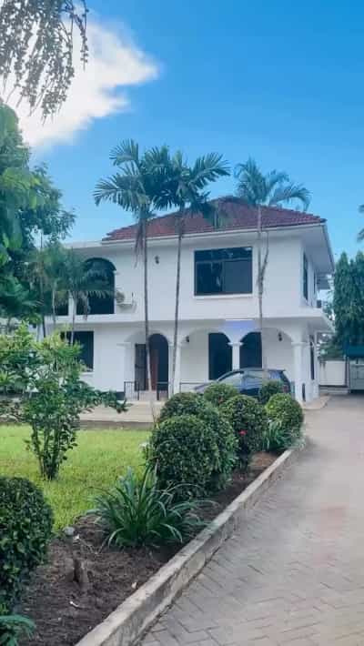 4 Bedrooms House for Rent in Mbezi Beach – Rainbow, Dar Es Salaam