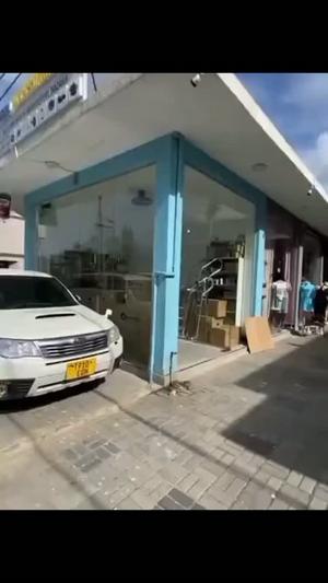 Frame ya Biashara inapangishwa Makumbusho, Dar Es Salaam Frame ya Biashara inapangishwa Makumbusho, Dar Es Salaam