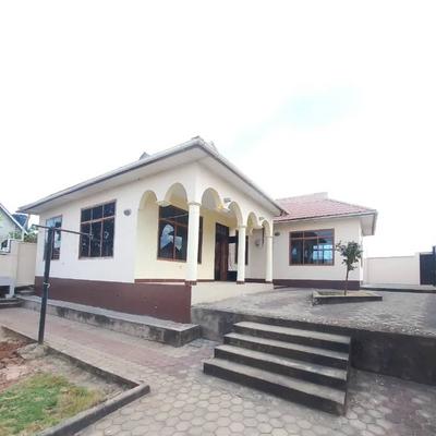 Nyumba ya vyumba vinne inapangishwa Kimara Mwisho, Dar Es Salaam Nyumba ya vyumba vinne inapangishwa Kimara Mwisho, Dar Es Salaam