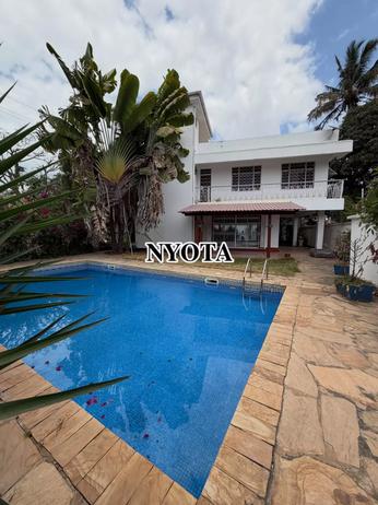 Nyumba ya vyumba vinne inapangishwa Masaki, Dar Es Salaam Nyumba ya vyumba vinne inapangishwa Masaki, Dar Es Salaam