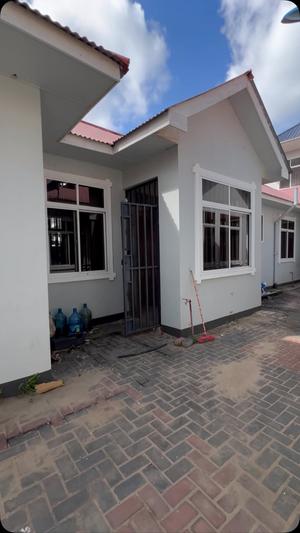 Nyumba ya chumba kimoja inapangishwa Sala Sala Majengo, Dar Es Salaam Nyumba ya chumba kimoja inapangishwa Sala Sala Majengo, Dar Es Salaam