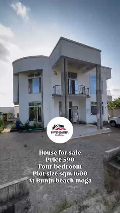 Nyumba ya vyumba vinne inauzwa Bunju Beach Moga, Dar Es Salaam (1600 sqm) Nyumba ya vyumba vinne inauzwa Bunju Beach Moga, Dar Es Salaam (1600 sqm)