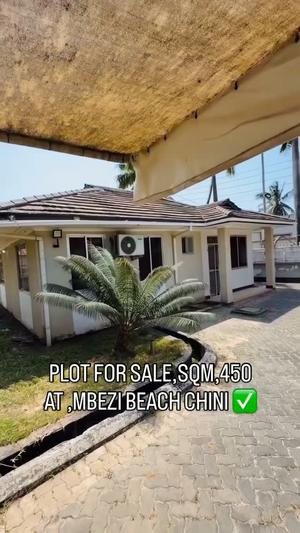 Kiwanja kinauzwa Mbezi Beach, Dar Es Salaam (450 sqm) Kiwanja kinauzwa Mbezi Beach, Dar Es Salaam (450 sqm)