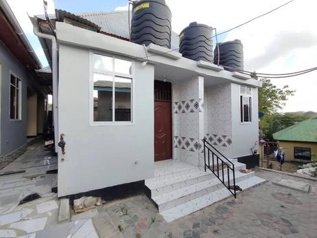 Apartment ya chumba kimoja inapangishwa Kimara Korogwe, Dar Es Salaam Apartment ya chumba kimoja inapangishwa Kimara Korogwe, Dar Es Salaam