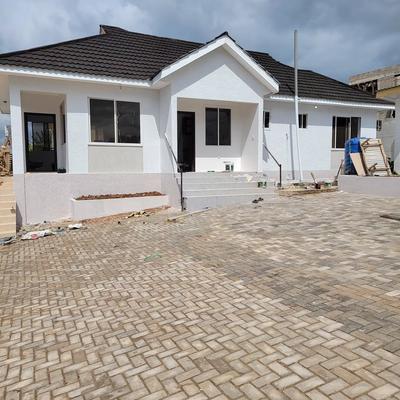 Nyumba ya vyumba vitatu inauzwa Goba Lastanza, Dar Es Salaam (400 sqm)