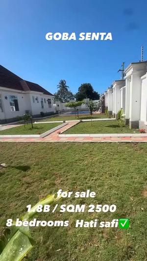 Nyumba ya vyumba 8 inauzwa Mbweni, Dar Es Salaam (2500 sqm) Nyumba ya vyumba 8 inauzwa Mbweni, Dar Es Salaam (2500 sqm)