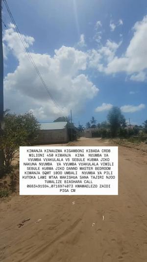 Kiwanja kinauzwa Kibada, Dar Es Salaam (1000 sqm) Kiwanja kinauzwa Kibada, Dar Es Salaam (1000 sqm)