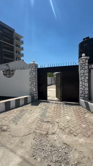 Nyumba ya vyumba vitatu inapangishwa Victoria, Dar Es Salaam Nyumba ya vyumba vitatu inapangishwa Victoria, Dar Es Salaam
