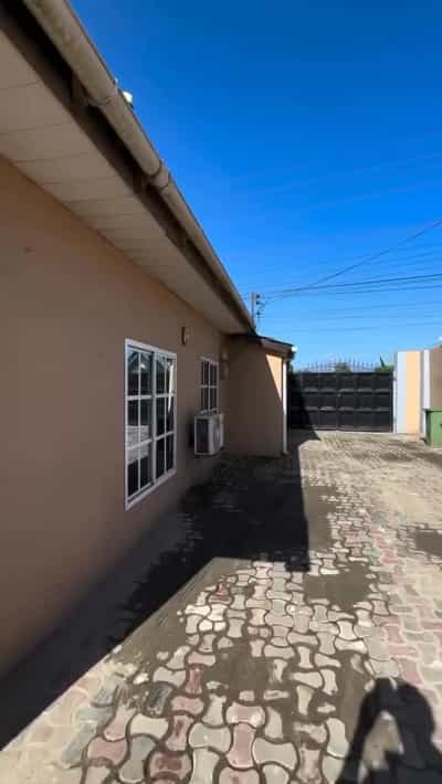 Nyumba/Apartment ya vyumba vitatu inapangishwa Mbezi, Dar Es Salaam