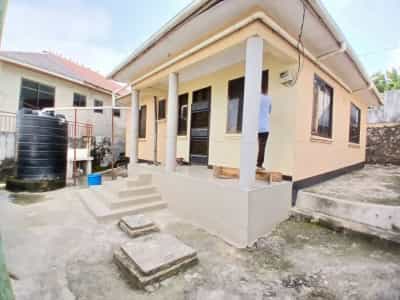 Nyumba ya vyumba vitatu inapangishwa KIMARA TEMBONI, Dar Es Salaam