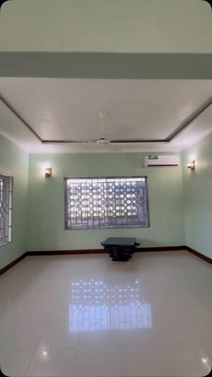 Nyumba ya vyumba vinne inapangishwa Sinza, Dar Es Salaam Nyumba ya vyumba vinne inapangishwa Sinza, Dar Es Salaam
