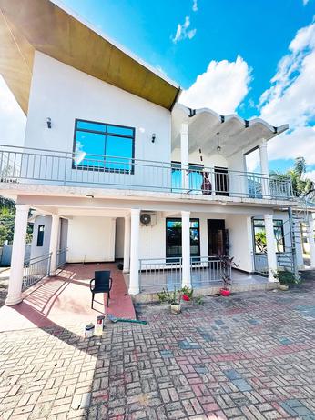 Nyumba ya vyumba vitano inapangishwa Mongolandege, Dar Es Salaam