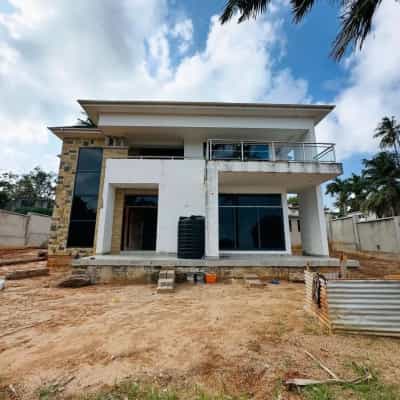 Nyumba ya vyumba 6 inauzwa Tabata Kinyerezi Kifuru, Dar Es Salaam (1800 sqm)