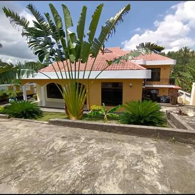 Nyumba ya vyumba 6 inauzwa Mbezi Kwa Msuguri, Dar Es Salaam (1000 sqm)