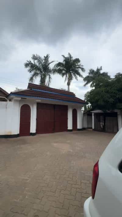 3 Bedrooms Apartment for Rent in Kunduchi, Dar Es Salaam