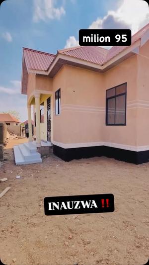 3 Bedrooms House for Sale in Iyumvu Udom, Dodoma (450 sqm)