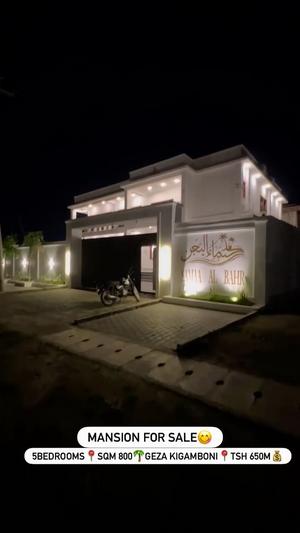 Nyumba (Furnished) ya vyumba vitano inauzwa Geza Beach Area, Kigamboni, Dar Es Salaam (800 sqm) Nyumba (Furnished) ya vyumba vitano inauzwa Geza Beach Area, Kigamboni, Dar Es Salaam (800 sqm)