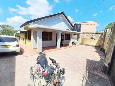 Nyumba ya vyumba vinne inapangishwa Kimara Stop Over, Dar Es Salaam
