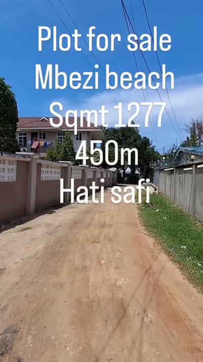 Kiwanja kinauzwa Mbezi Beach, Dar Es Salaam (1277 sqm) Kiwanja kinauzwa Mbezi Beach, Dar Es Salaam (1277 sqm)