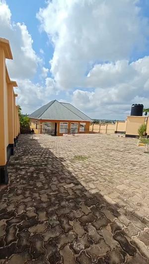 Nyumba ya vyumba vitatu inapangishwa Chanika Buyuni, Dar Es Salaam