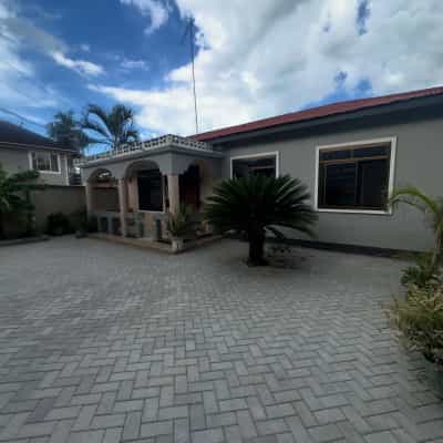 Nyumba ya vyumba vitatu inapangishwa Mbezi Beach Jogoo, Dar Es Salaam