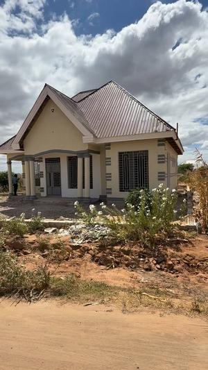 3 Bedrooms House for Sale in Nzuguni A, Dodoma (400 sqm)