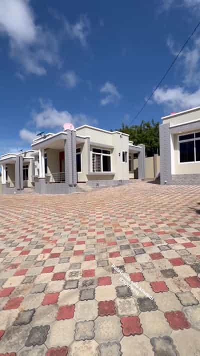 Nyumba ya vyumba viwili inapangishwa Goba Kinzudi, Dar Es Salaam Nyumba ya vyumba viwili inapangishwa Goba Kinzudi, Dar Es Salaam