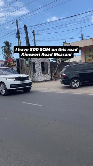 Kiwanja (Commercial Plot) kinauzwa Msasani, Dar Es Salaam (800 sqm)