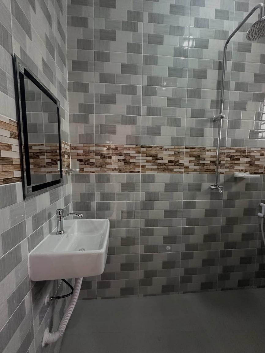 media -8 media -8