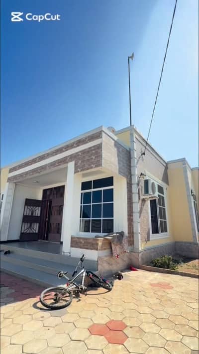 Nyumba ya vyumba vitano inauzwa Kigamboni, Dar Es Salaam Nyumba ya vyumba vitano inauzwa Kigamboni, Dar Es Salaam