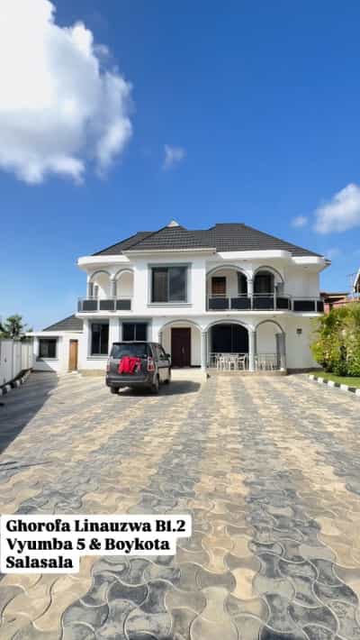 5 Bedrooms House for Sale in Salasala Mwisho Wa Lami, Dar Es Salaam (650 sqm)