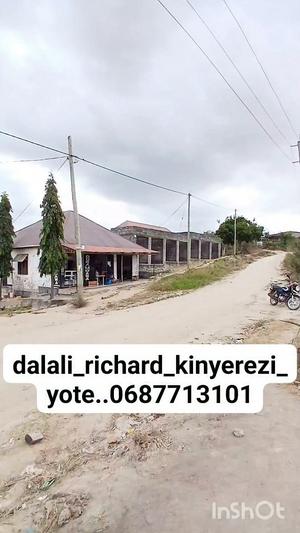 Kiwanja kinauzwa Tabata Kinyerezi, Dar Es Salaam (500 sqm) Kiwanja kinauzwa Tabata Kinyerezi, Dar Es Salaam (500 sqm)