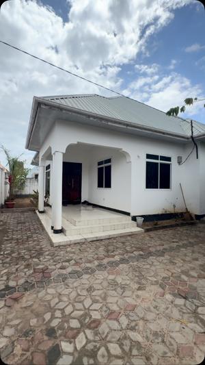 4 Bedrooms House for Sale in Ungindoni, Dar Es Salaam (600 sqm) 4 Bedrooms House for Sale in Ungindoni, Dar Es Salaam (600 sqm)