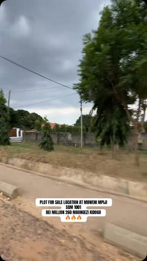 Kiwanja kinauzwa Mbweni Mpiji, Dar Es Salaam sqm 1001 Kiwanja kinauzwa Mbweni Mpiji, Dar Es Salaam sqm 1001