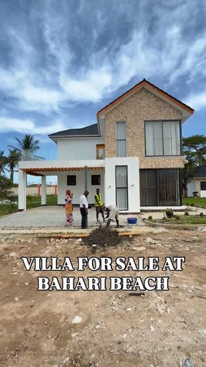 Villa ya vyumba vinne inauzwa Bahari Beach, Dar Es Salaam (430 sqm)