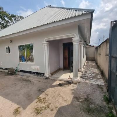 Apartment ya vyumba vitatu inapangishwa Kitunda, Dar Es Salaam Apartment ya vyumba vitatu inapangishwa Kitunda, Dar Es Salaam