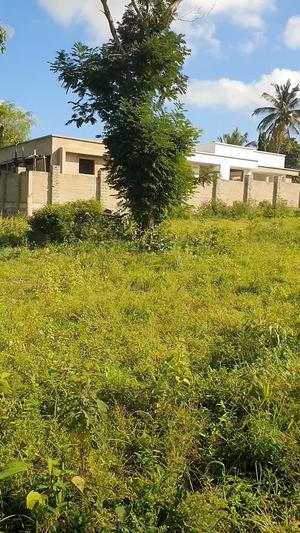 Kiwanja kinauzwa Madale Police, Dar Es Salaam sqm 1200