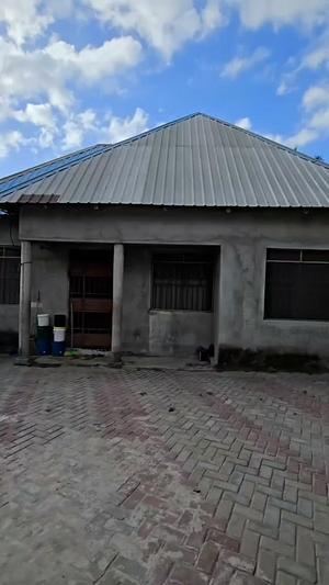 Nyumba ya vyumba vitatu inauzwa Mbezi Kibanda Chamchaa, Dar Es Salaam (300 sqm)
