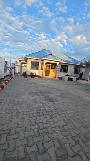 3 Bedrooms House/Apartment for Rent in Chanika Taliani, Dar Es Salaam 3 Bedrooms House/Apartment for Rent in Chanika Taliani, Dar Es Salaam