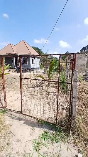 Kiwanja kinauzwa Mbezi Maramba Mawili, Dar Es Salaam (520 sqm)
