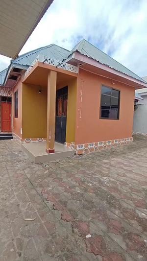 Nyumba ya vyumba vitatu inauzwa Chanika, Dar Es Salaam Nyumba ya vyumba vitatu inauzwa Chanika, Dar Es Salaam