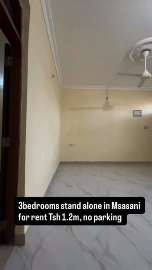 Apartment ya vyumba vitatu inapangishwa Msasani, Dar Es Salaam