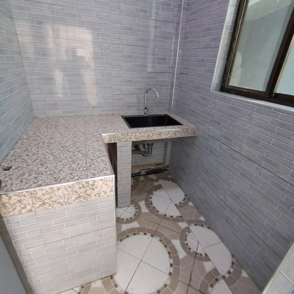 media -4 media -4