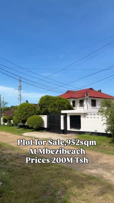 Kiwanja kinauzwa Mbezi Beach Chini, Dar Es Salaam (952 sqm)