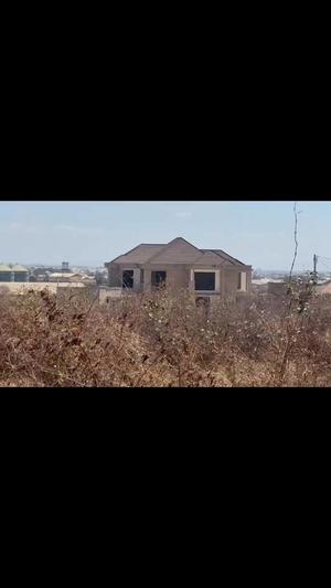 Kiwanja kinauzwa Dodoma Town Itega (3000 sqm)