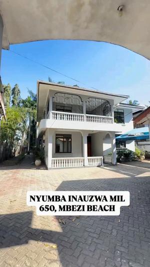 Nyumba ya vyumba vitano inauzwa Mbezi Beach, Dar Es Salaam